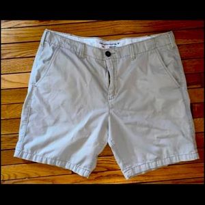 NWOT Mens AE shorts
